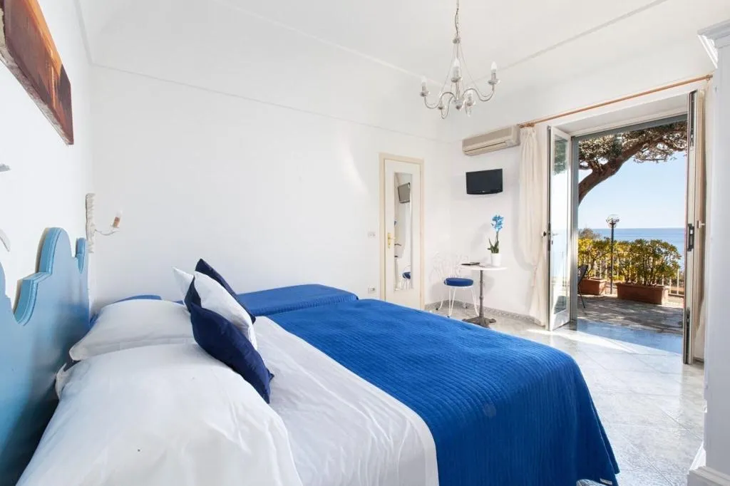TRIPLE STANDARD Room, La Maliosa D' Arienzo, Naples
