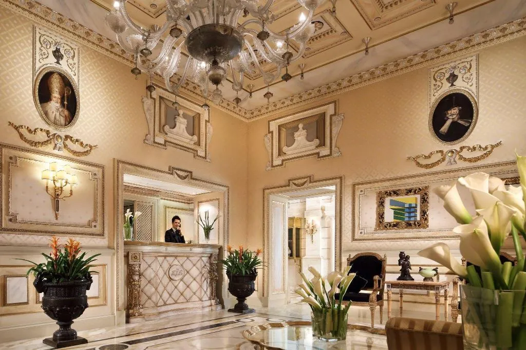 Lobby, Splendide Royal Rome, Rome