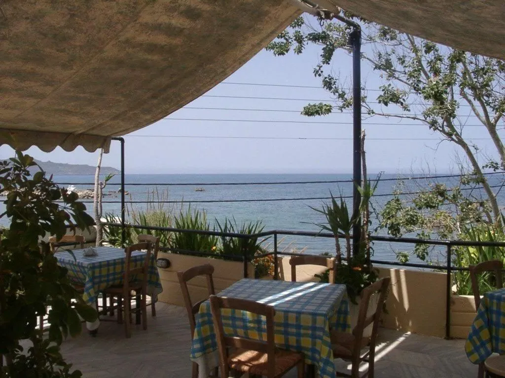 Restaurant, Akasti Hotel, Crete