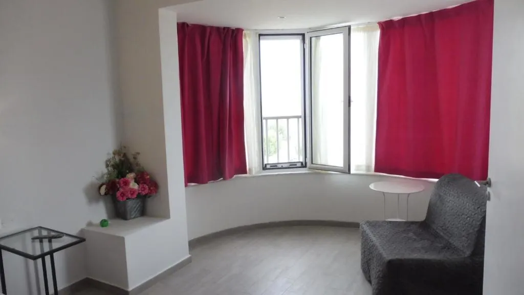 APARTMENT basement Room, Klio Apartments And Studios, Thessaloniki