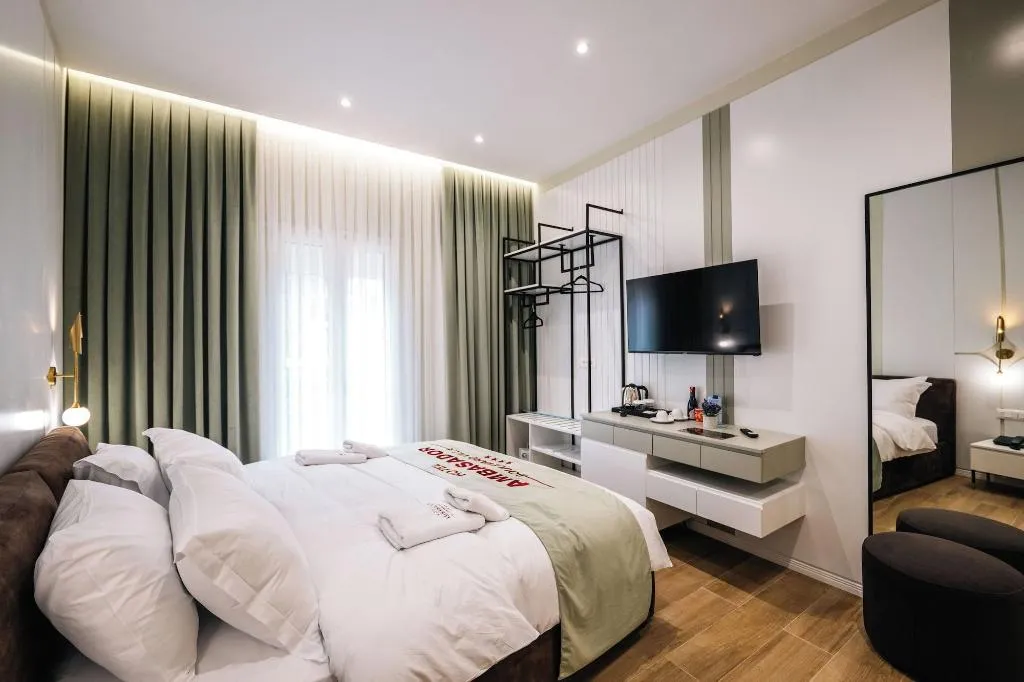 Room, Ambasador Hotel, Durres