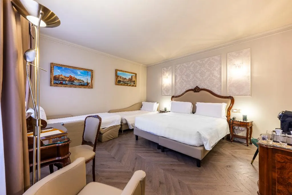 QUADRUPLE GRAND DELUXE Room, Colombina, Venice