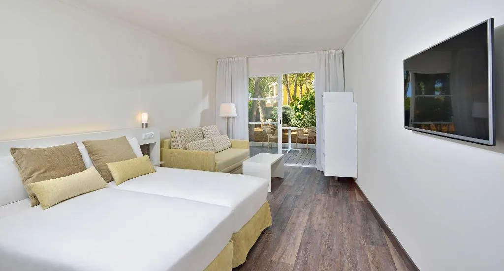 FAMILY ROOM STANDARD Room, Sol Falco Menorca, Menorca