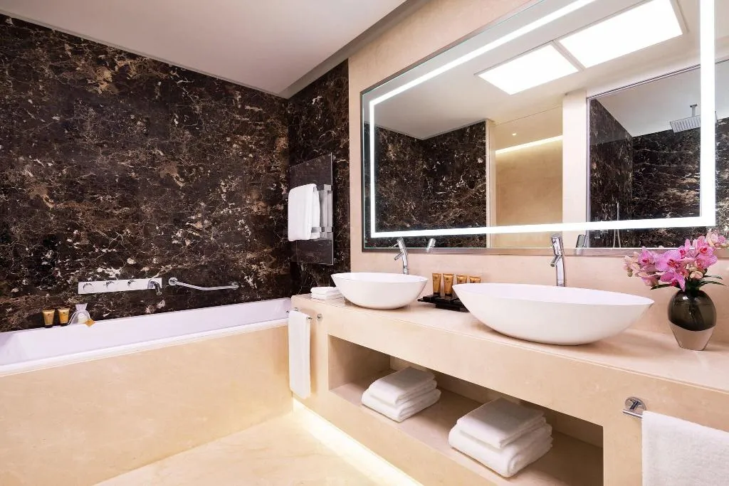 SUITE WITH VIEWS Room, Excelsior Hotel Gallia, a Luxury Collection Hotel, Milan
