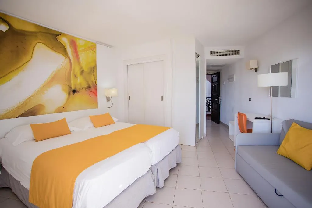 Double or Twin STANDARD Room, Servatur Waikiki, Gran Canaria