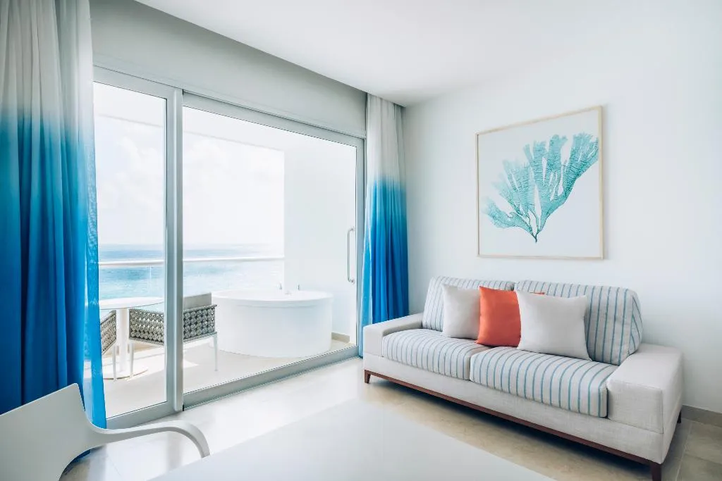 JUNIOR SUITE PROMO Room, Iberostar Selection Coral Cancun All Inclusive, Cancun Area