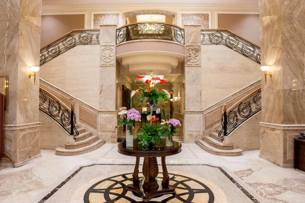 Lobby, Hilton Zamalek Residence Cairo, Cairo