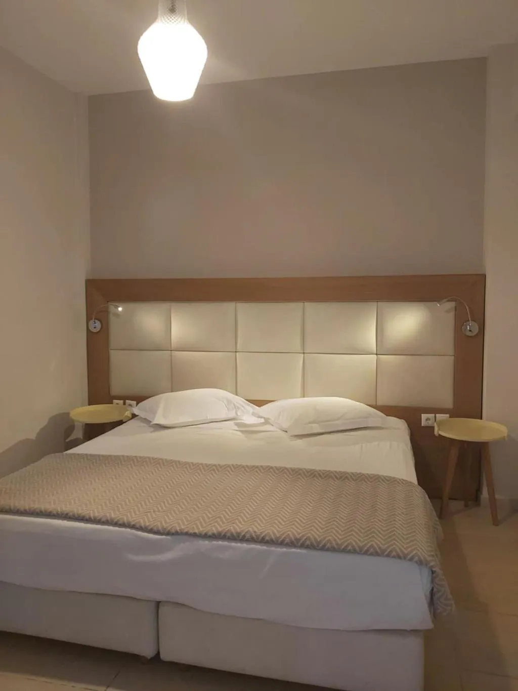 Room, Villa Roussa, Santorini