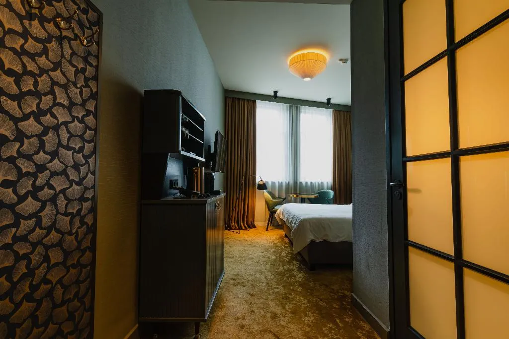 Room, Hotel MAI Amsterdam, Amsterdam