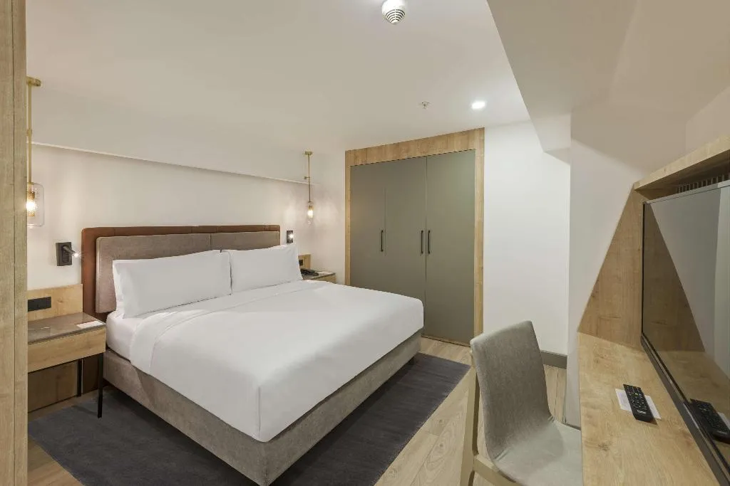 Room, DoubleTree By Hilton Antalya Kemer, Antalya