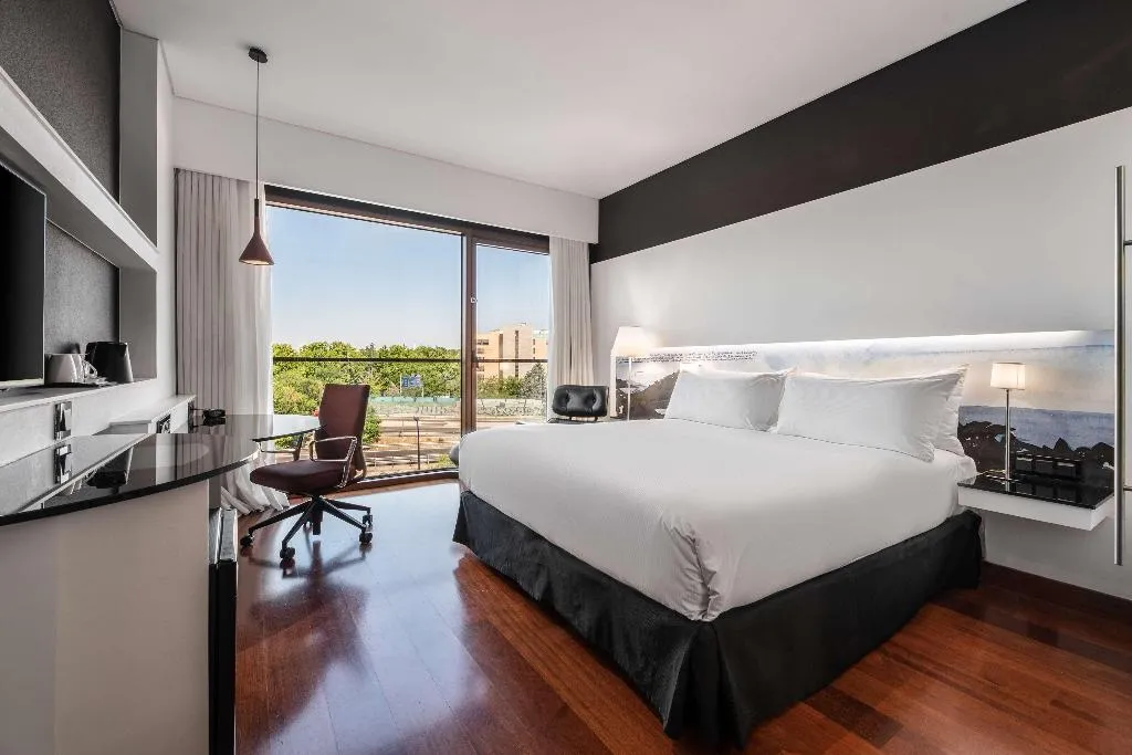 Room, Hilton Madrid Airport, Madrid