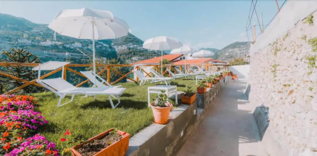 Terrace, Nonno Francesco B&B, Naples