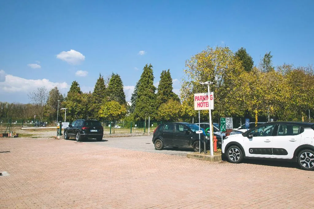 General view, Holiday Inn Express Milan-Malpensa Airport, Milan