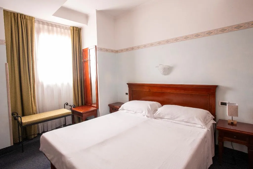 DOUBLE CLASSIC Room, Russo Palace, Venice
