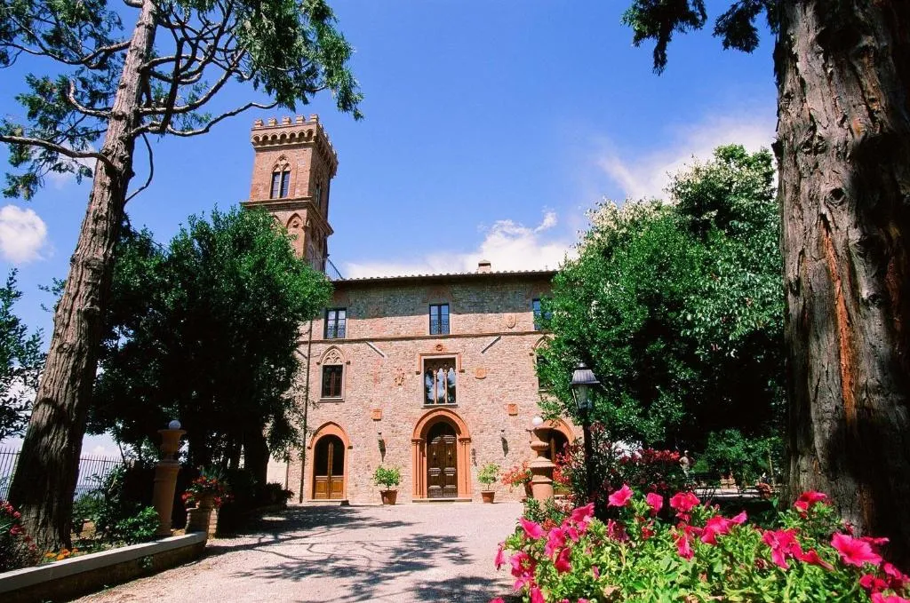 General view, Relais Castelluccio Palusse, Umbria