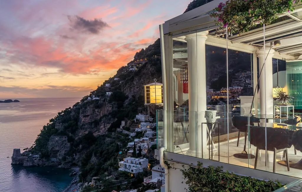 Sports and Entertainment, Villa Franca, Naples
