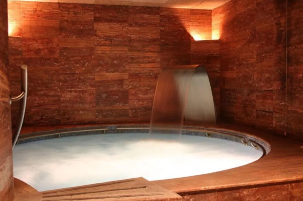 Sports and Entertainment, Hotel Balneari Vila de Caldes, Barcelona