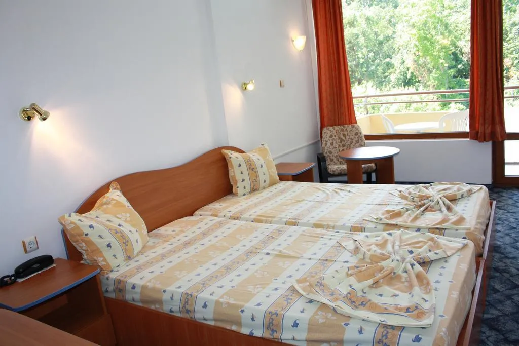 DOUBLE SINGLE USE STANDARD Room, Kamchia Park, Varna