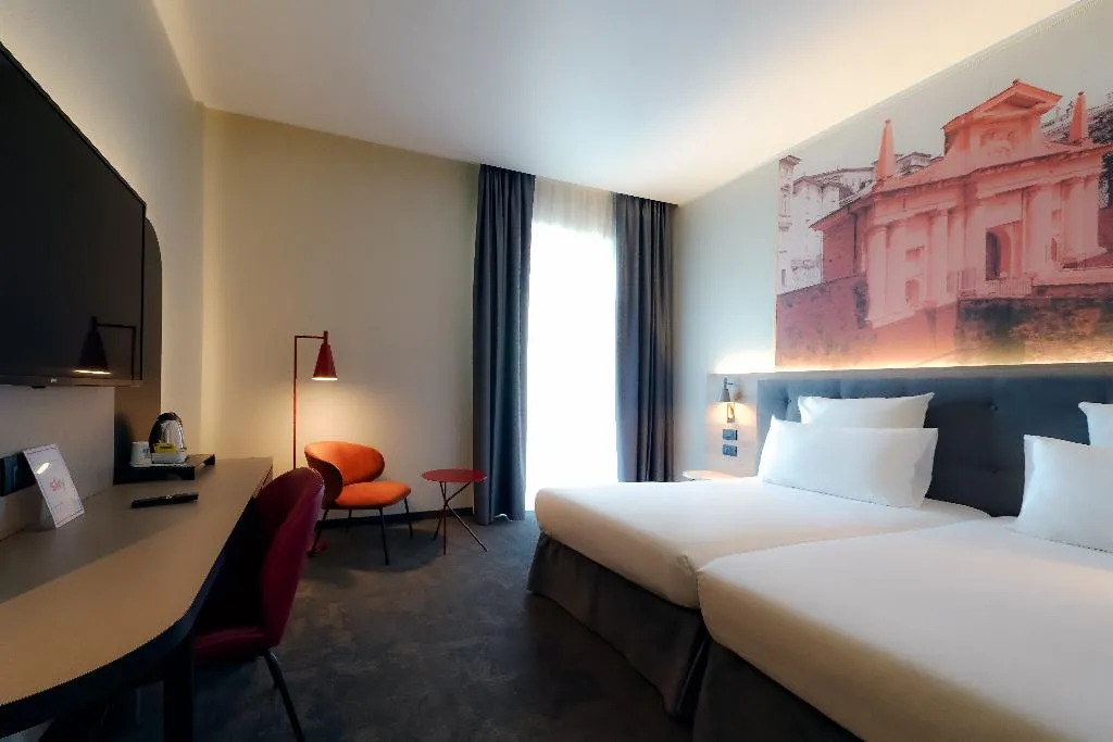 TWIN STANDARD Room, Mercure Bergamo Centro Palazzo Dolci, Milan