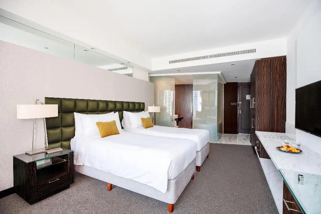 TWIN PREMIUM Room, voco Bonnington Dubai, Dubai