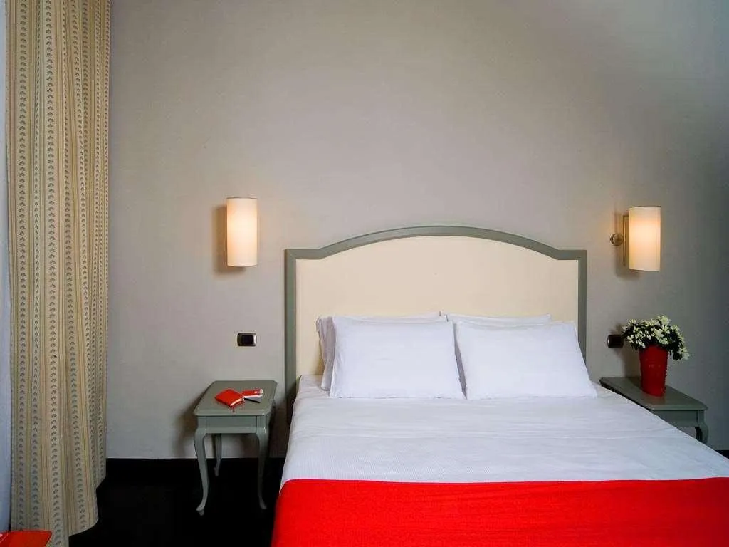 Room, Rosso23, Florence