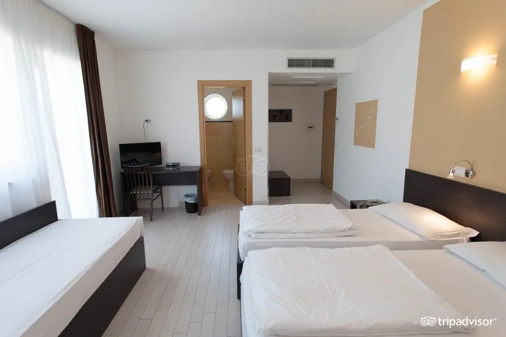 Room, Ca' del Moro, Venice