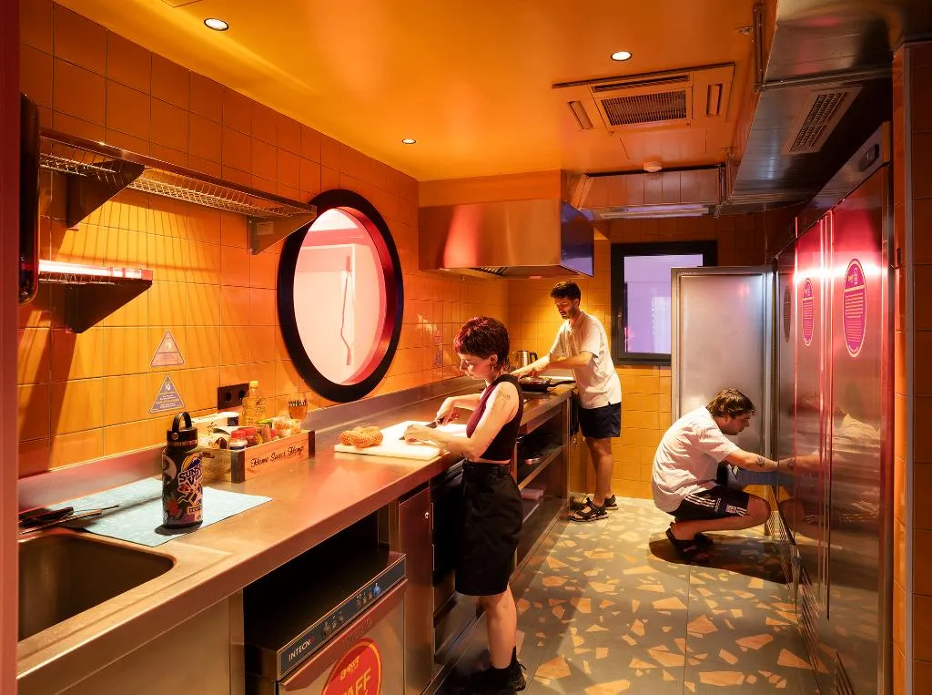 Restaurant, Amistat City Hostel, Barcelona