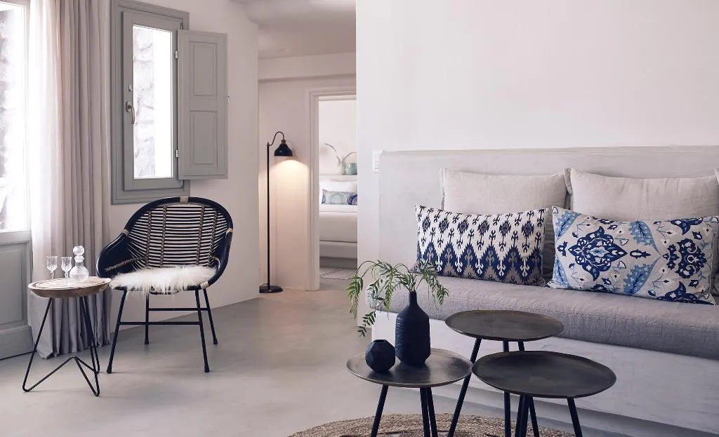 SUITE STANDARD Room, Santo Pure Oia Suites and Villas, Santorini