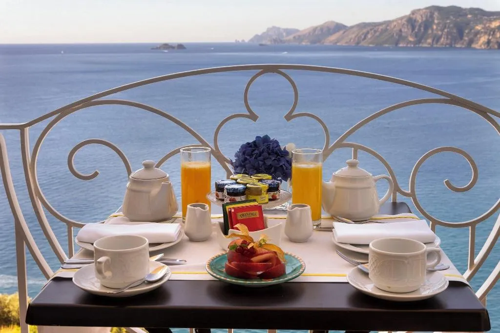 Restaurant, Tramonto D'oro, Naples