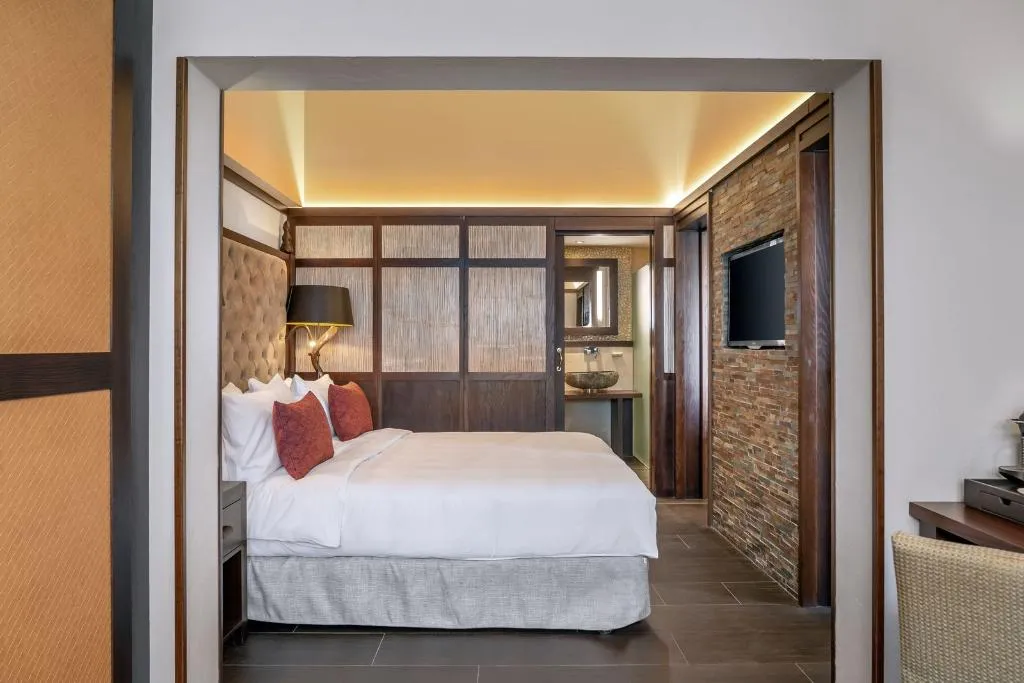 SUITE STANDARD Room, Lindner Mallorca Portals Nous, part of JdV Hyatt, Majorca