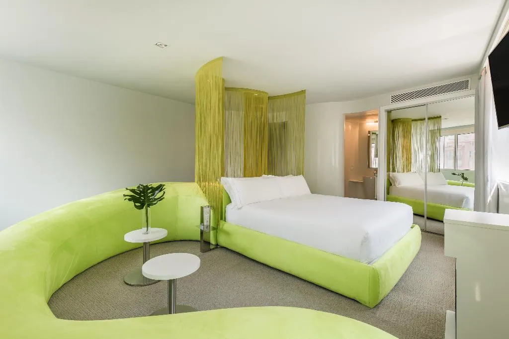 JUNIOR SUITE CAPACITY 1 Room, Room Mate Oscar, Madrid, Madrid