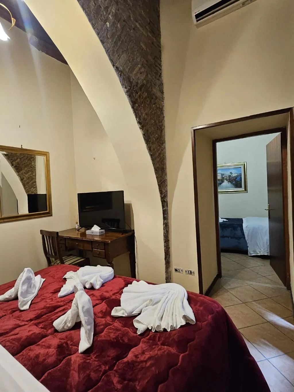 TRIPLE DELUXE Room, Giubileo, Rome