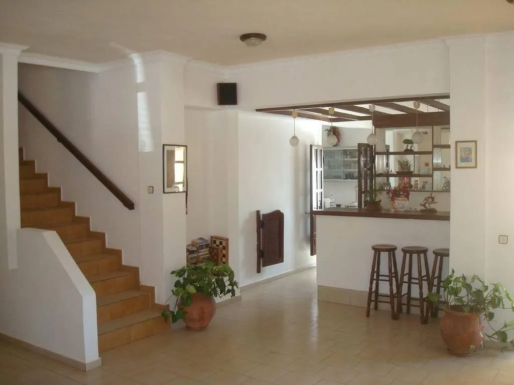 Lobby, Aghas, Crete