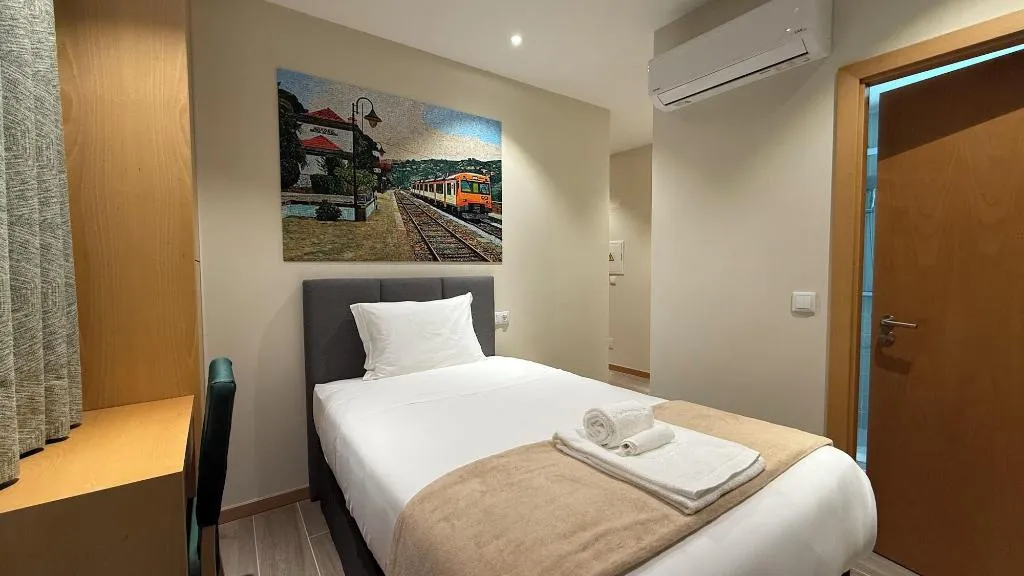 Room, Oporto Station Hostel & Rooms, Porto