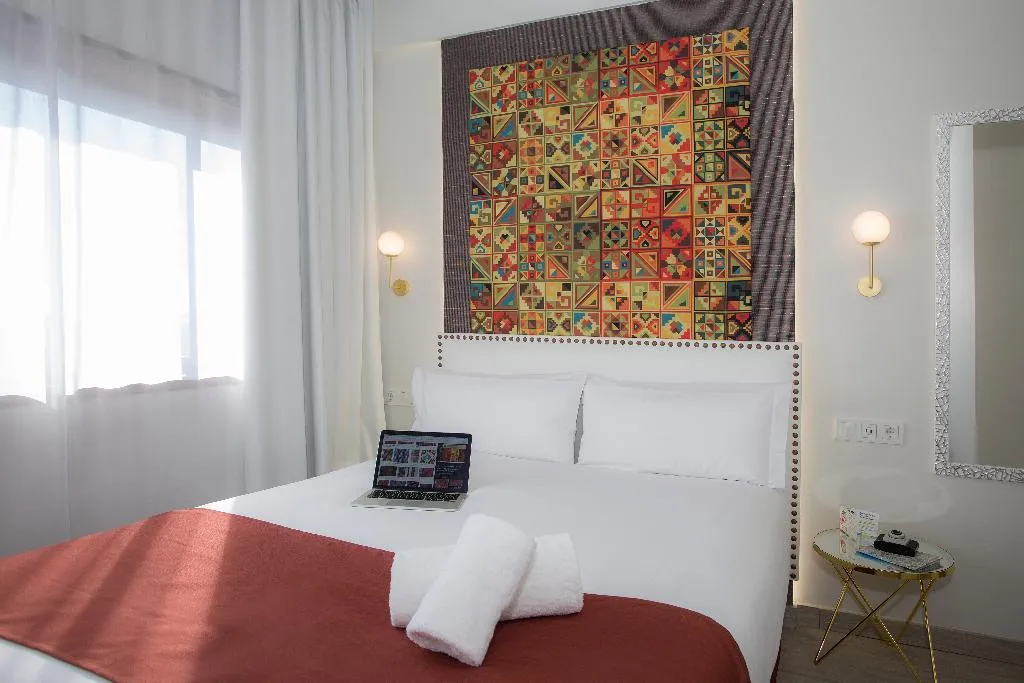 SINGLE STANDARD Room, Casual Inca Porto, Porto