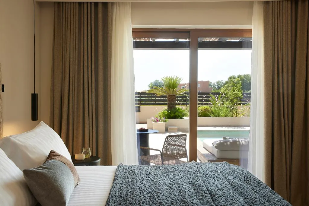 SUITE WITH PRIVATE POOL Room, Asterion Suites & Spa, Crete