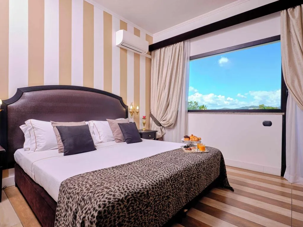 Double or Twin WITH VIEWS Room, Martini, Olbia