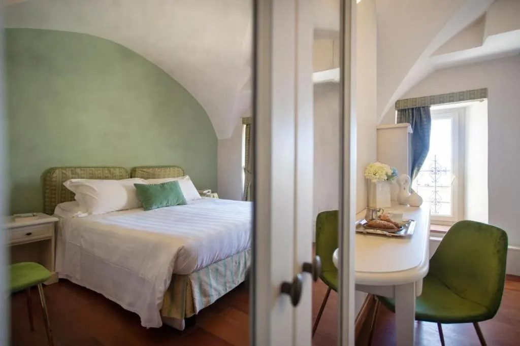 TWIN CLASSIC LAND VIEW Room, Hotel Fontebella, Perugia