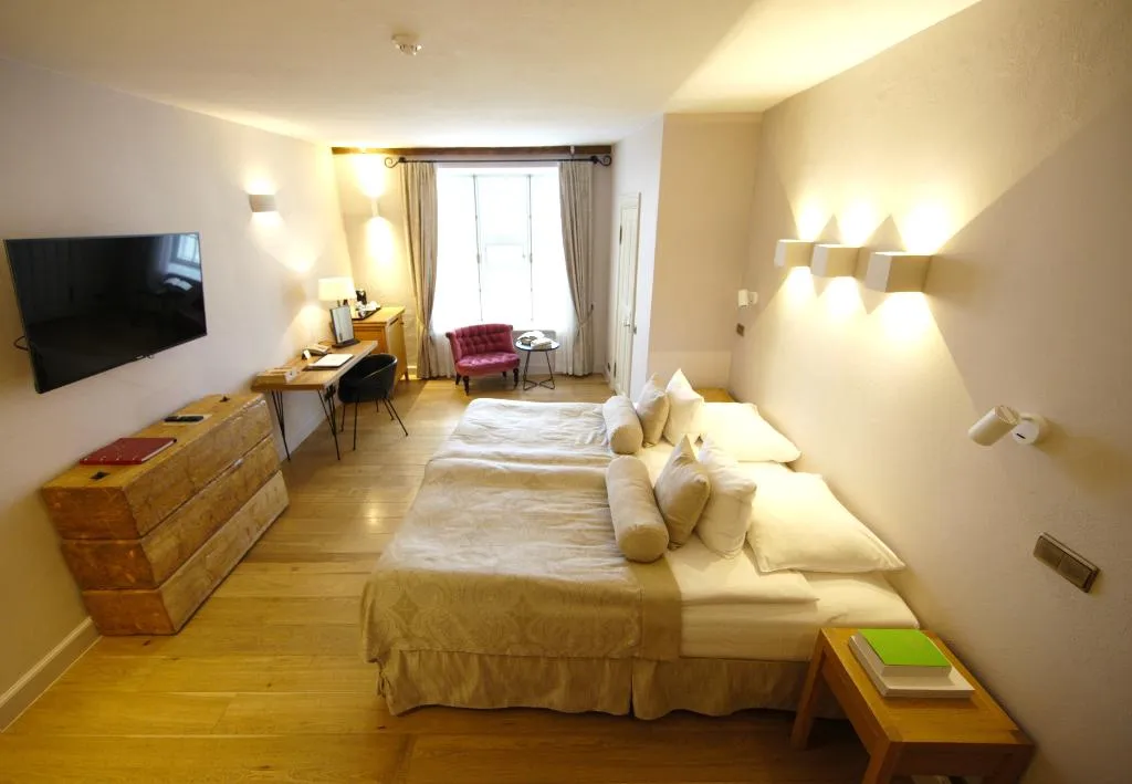 DOUBLE DELUXE Room, Three Sisters Hotel, Tallinn