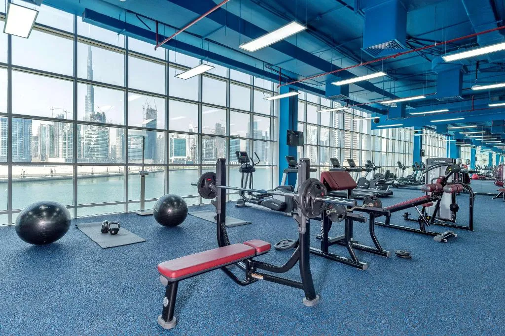 Sports and Entertainment, Canal Central Hotel, Dubai
