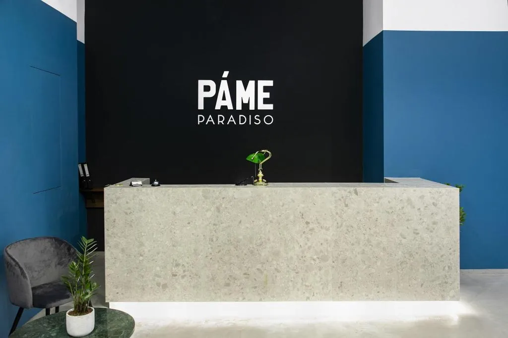 Lobby, Pame Paradiso, Athens