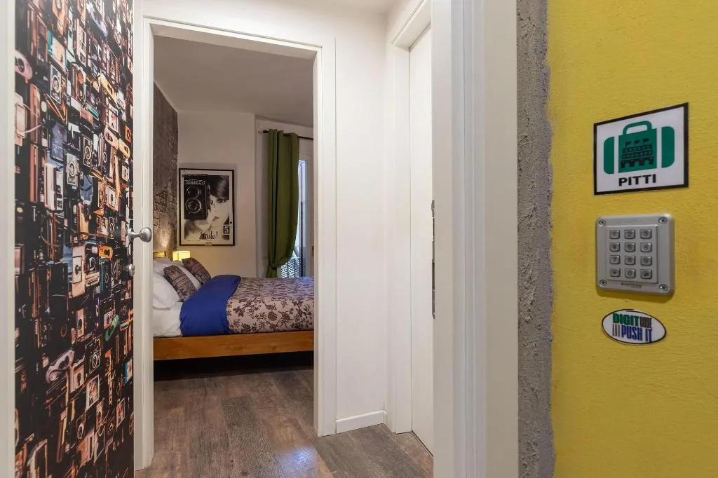 Room, Code Rooms, Florence