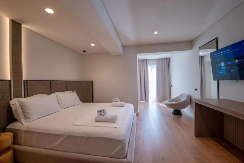 Room, Grand Hotel Saranda, Southern Albania