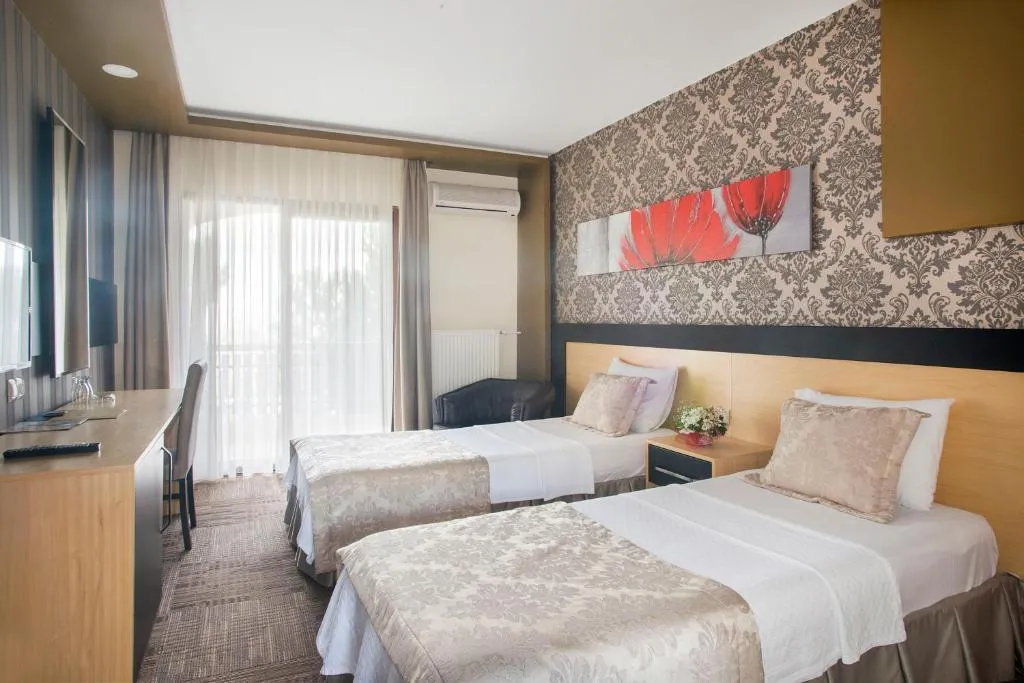 DOUBLE STANDARD Room, Berksoy Hotel, Izmir