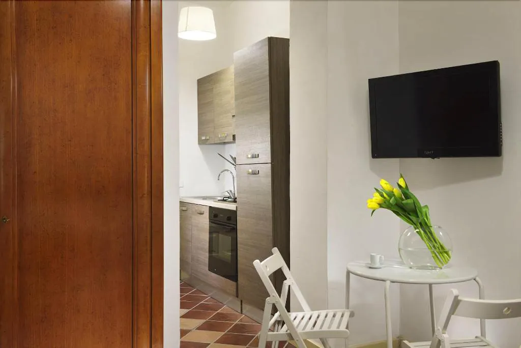 Room, Roma Resort Termini, Naples
