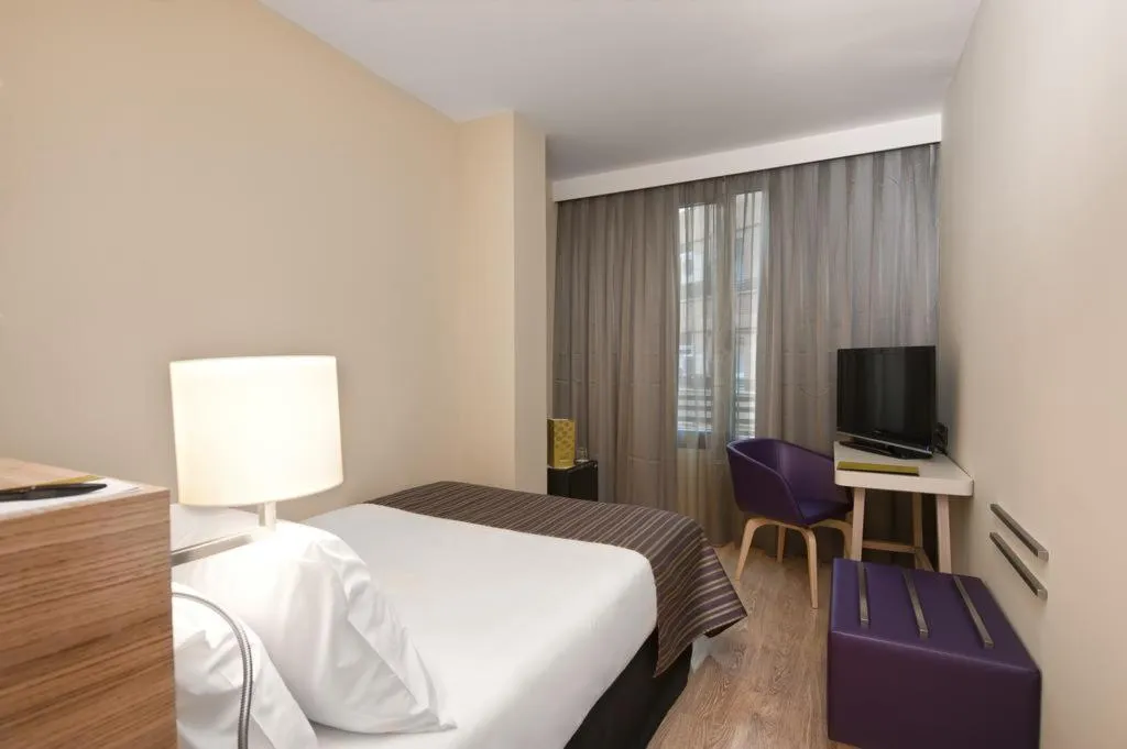 SINGLE STANDARD Room, Exe Moncloa, Madrid