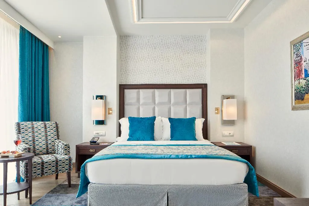 Double or Twin WITH VIEWS Room, Electra Metropolis, Athens