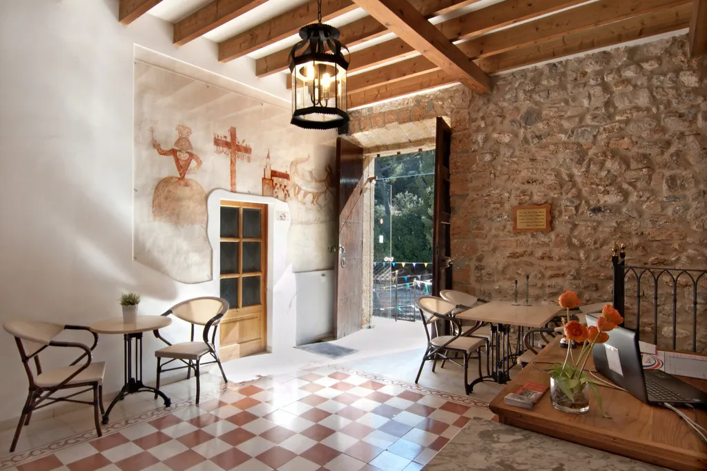 Lobby, Petit Hotel Hostatgeria La Victoria, Majorca