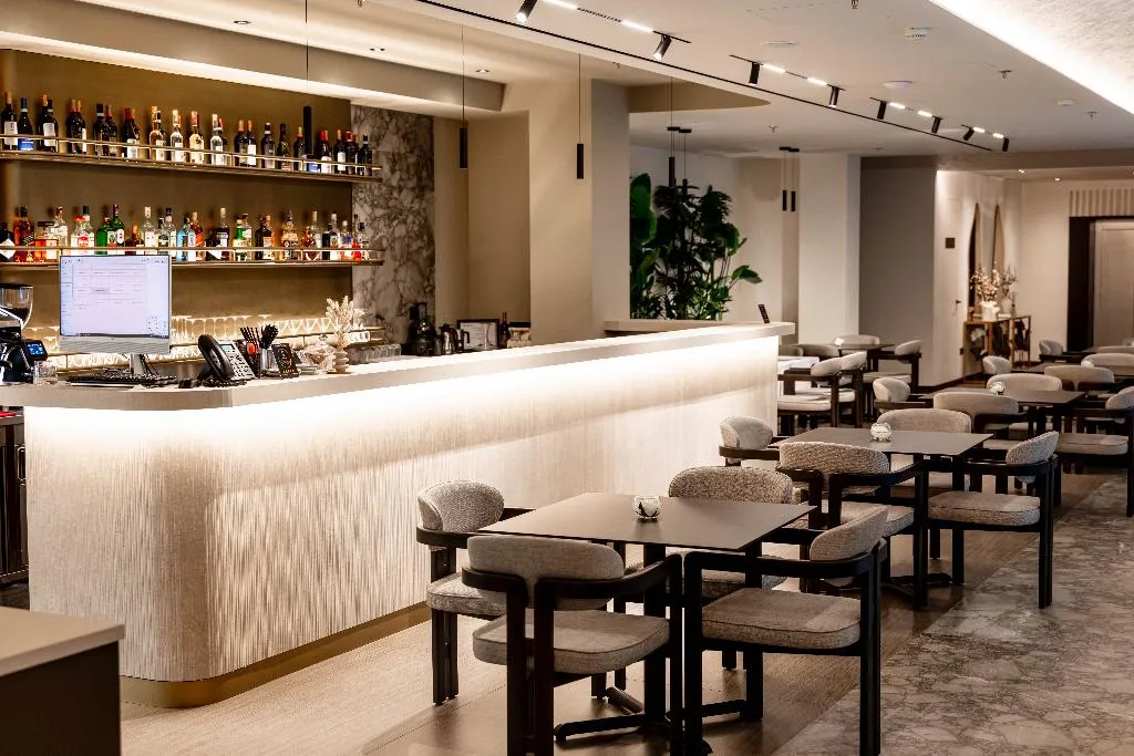 Restaurant, Grand Duka Hotel & Spa, Durres