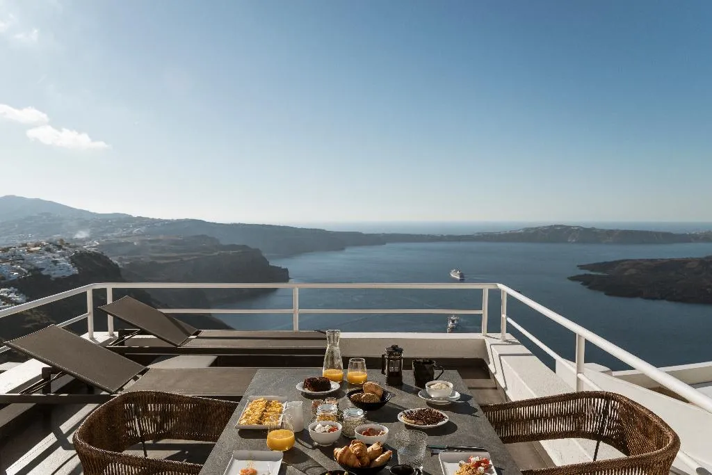 SUITE LOFT Room, Aqua Luxury Suites, Santorini